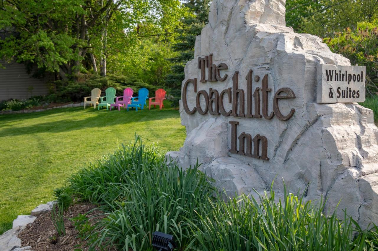 Coachlite Inn Sister Bay Exteriér fotografie